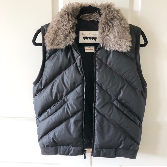 Hanna Andersson Fur Collar Down Vest - Picture 2 of 9